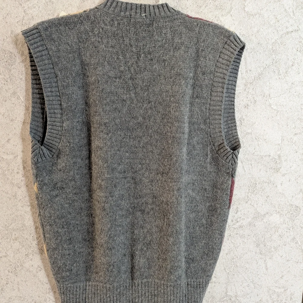 Argyle Patterned Gray and Red Vest - Picture 3 of 5